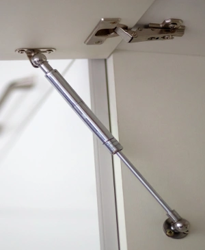 Kitchen lift-ups hardware