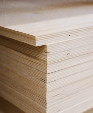 Plywood material